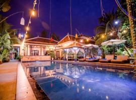 The Sanctuary Villa Battambang, hotel sa Phumĭ Poŭthĭ Mâ Srei