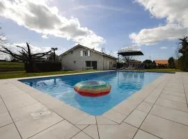 Villa Solanne Narrosse 10 pers - Piscine privée - Clim - Jardin