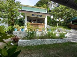 Bellevue Resort Puerto Galera: Sabang şehrinde bir otel