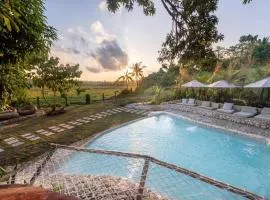 The hillside resort siargao