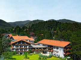 Hotel Alpenhof, hotel di Bad Wiessee