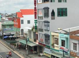 NGUYEN LONG Hotel, hotel di Mỹ An