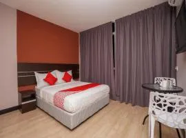 OYO 1043 Get Inn Hotel Sendayan
