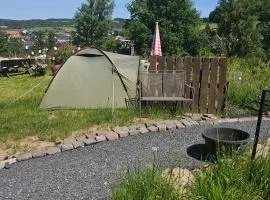Camping im Igluzelt im Privatgarten mit warmer Lutzmatratze und Komfort Schlüchtern Main-Kinzig
