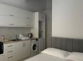 Adela's Saranda Central Apartment