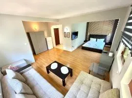 Blue Horizon Apartments