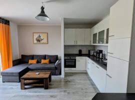 Ferienwohnung in Birkenwerder mit Balkon, hotel di Birkenwerder
