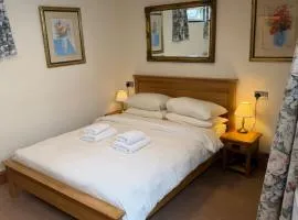 Oakwood Bed and Breakfast Heathrow