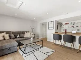 Chic City Apartment