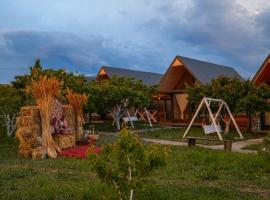 Coral houses, hotel i Tosor