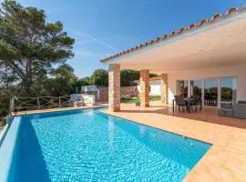 Beautiful Villa With Sea Views