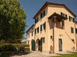 Casale San Pietro -Hills of Lucca
