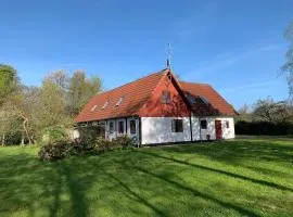 Idyllisches Landhaus Auf Bornholm