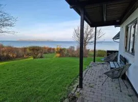 Waterfront Holiday For Multiple Generations