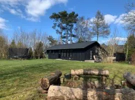 Charming Holiday Home At Sought-After Tisvilde