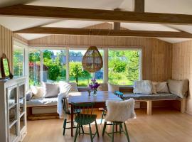 Holiday Home Close To The Beach In Nødebohuse, hôtel à Hundested