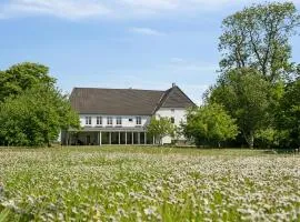 Large Holiday Home Near Tønder