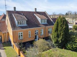 Historic Home In Charming Nysted, ξενοδοχείο σε Nysted