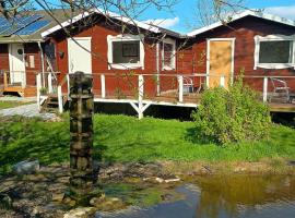Charming Summer House In An Idyllic Area, Hotel in Gylling