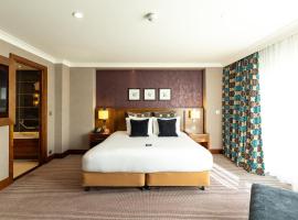 Crawley में, होटल Crowne Plaza London - Gatwick Airport by IHG