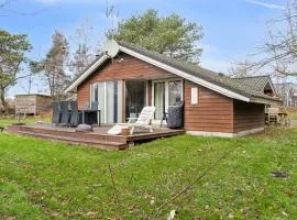 Cozy Summer House Close To The Beach