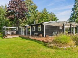 Renovated Holiday Home Near Water And Nature, hotel i Højslev