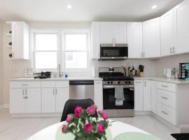 Cozy 3BR Stay in Stamford & Near Old Greenwich, hotel a Stamford