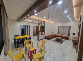 Shantai Homestay Luxurious flat For Family