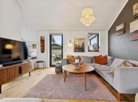 New Holiday Home Close To The Beach