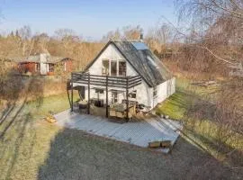 Peaceful Holiday Home Near Beach And Nature