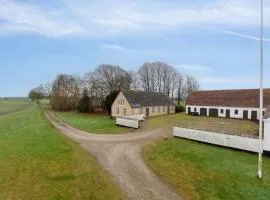 Countryside Property With Great Fishing Options