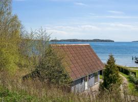 Holiday Home With Lovely View Of Lillebælt, Hotel in Fredericia
