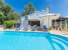 YourHouse Crestaix finca with pool