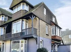 Ramsgate Corner Retreat
