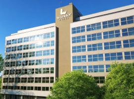 Hotel Wander، فندق في فاخينينغين