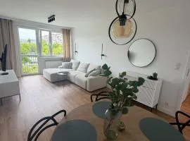 Perfect Stay Apartment by the Beach