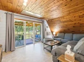 Chalet #96 Pondside Chalet & Resort Perks