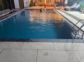 Modern 2BHK Entire Flat