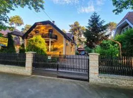 Ágnes Vendégházak Siófok-kétágyas szoba erkéllyel