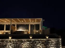 Almyra Suites
