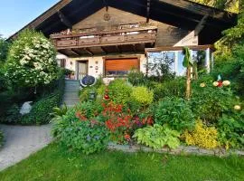 Blumenpension Strauss - Ferienwohnungen