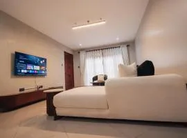 Smart Luxury Apartment, Bunga