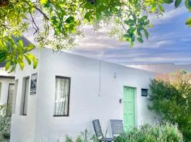 Kelp Cottage - Two Private Garden en-suite Rooms