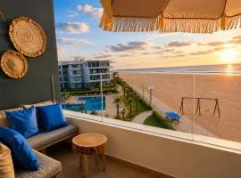 Sidi Rahal Blue View, Beachfront wide seaview with pool