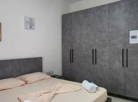 Mali's Apartment