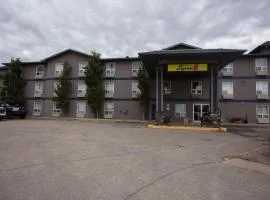 Super 8 by Wyndham Whitecourt