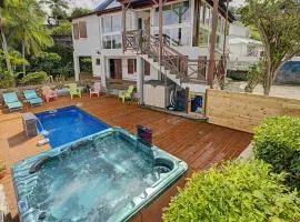 Maison entière • Piscine, Jacuzzi & 4 chambres