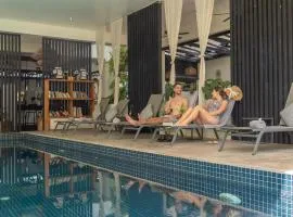 Monthara Angkor Residence