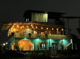 Avishri Homestay Riverside