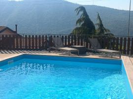 Montira-Lago&Monti, hôtel à Esmate